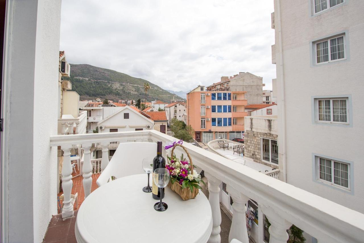 Apartments & Rooms Nikolic Budva Kültér fotó