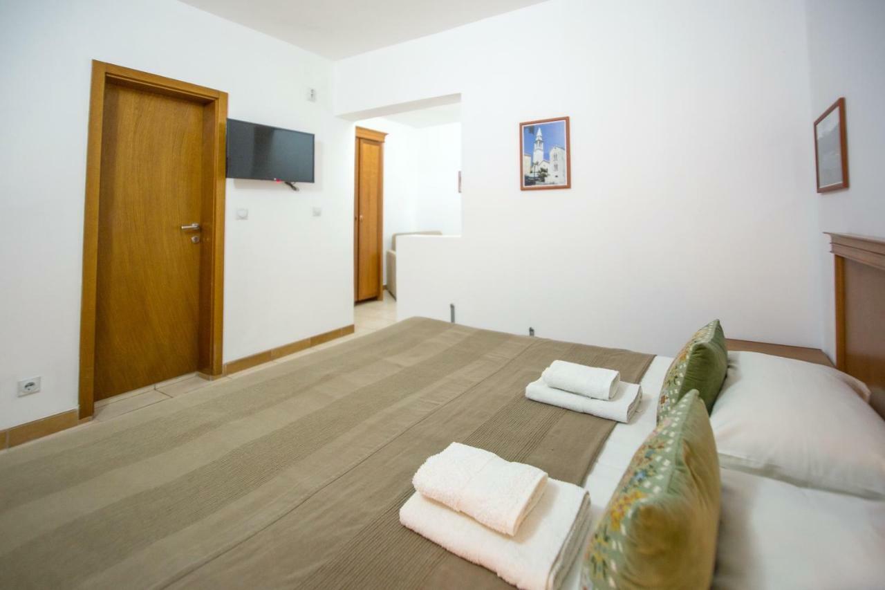 Apartments & Rooms Nikolic Budva Kültér fotó