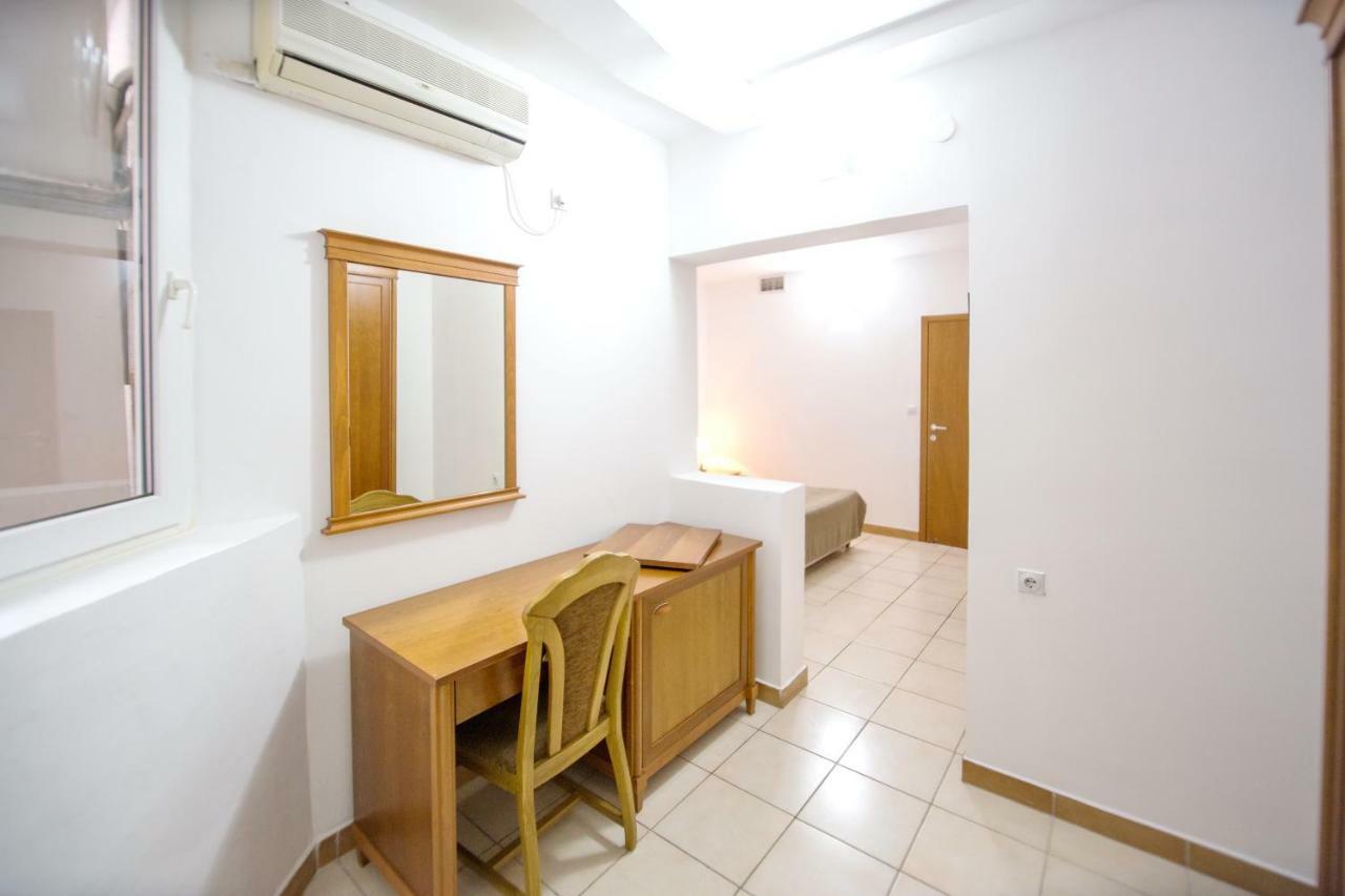 Apartments & Rooms Nikolic Budva Kültér fotó