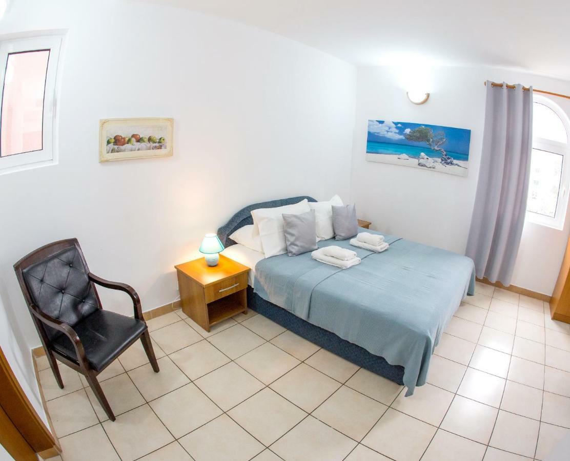 Apartments & Rooms Nikolic Budva Kültér fotó